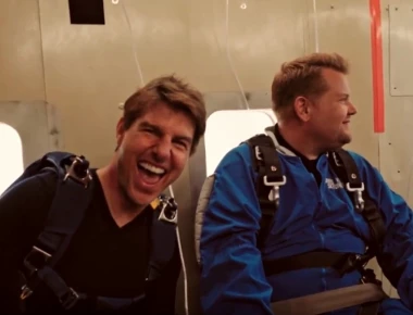 Ο Τομ Κρουζ έβαλε τον Τζέιμς Κόρντεν να πηδήξει από αεροπλάνο (βιντεο)